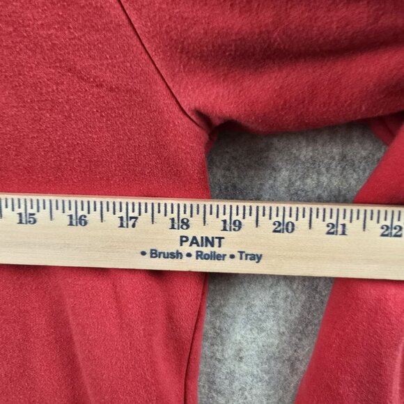 Under Armour Youth X-Large Red Hoodie With Kangaroo Pocket & American Flag Logo - Picture 5 of 6